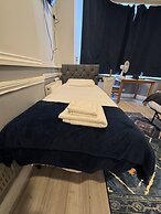 Golders Park Hotel