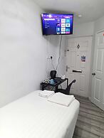 Golders Park Hotel