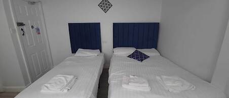 Golders Park Hotel