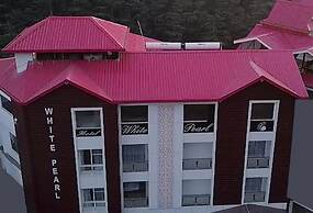 Hotel White Pearl