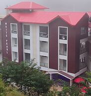 Hotel White Pearl
