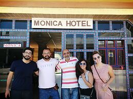 Monica Hotel