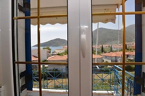 Matina Apartments Tyros