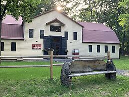 The Old Catskill Game Farm Inn