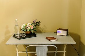 The Old Catskill Game Farm Inn