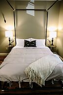 The Old Catskill Game Farm Inn