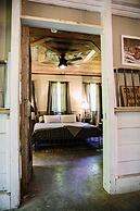 The Old Catskill Game Farm Inn