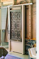 The Old Catskill Game Farm Inn