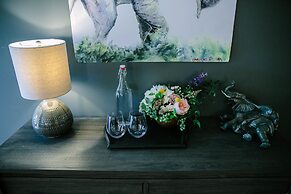 The Old Catskill Game Farm Inn