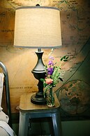 The Old Catskill Game Farm Inn