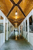 The Old Catskill Game Farm Inn