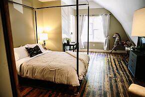 The Old Catskill Game Farm Inn