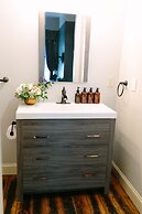 The Old Catskill Game Farm Inn