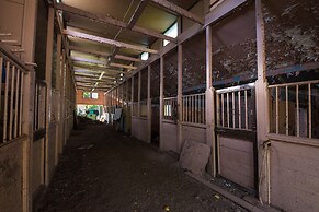 The Old Catskill Game Farm Inn