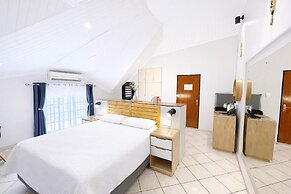 Echo Mountain Inn