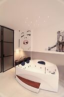 O.Effe. Global Suites at Vatican