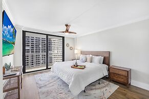 South Seas Tower 1-1212