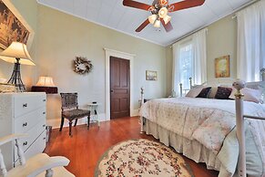 The Lancaster Manor B&B