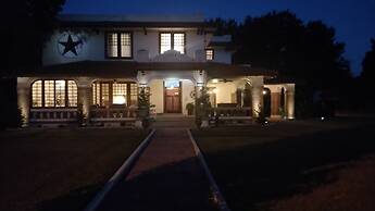 The Lancaster Manor B&B