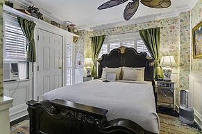 Casablanca Inn on the Bay