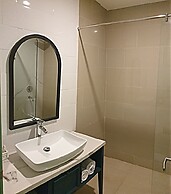 Jambuluwuk Thamrin Hotel