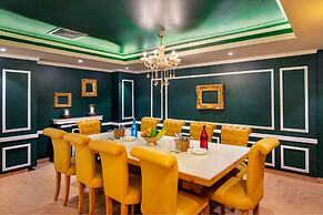 Bloom Boutique - Ranjit Avenue