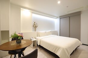 BON Hotel