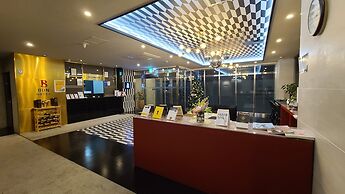 BON Hotel