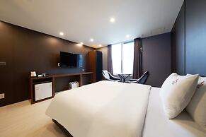 BON Hotel