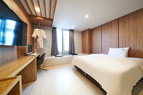 BON Hotel