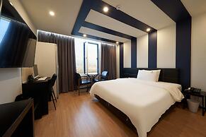 BON Hotel