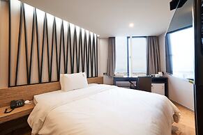 BON Hotel
