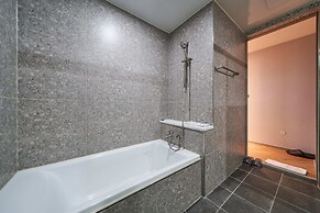 BON Hotel