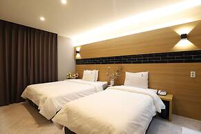 BON Hotel
