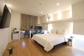 BON Hotel
