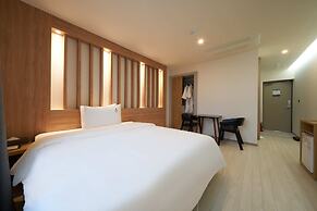 BON Hotel