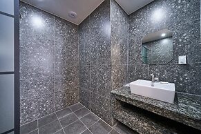 BON Hotel