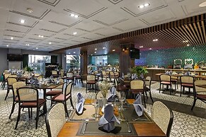 Sunset Beach Resort & Spa