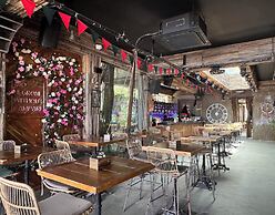 Sunset Beach Resort & Spa