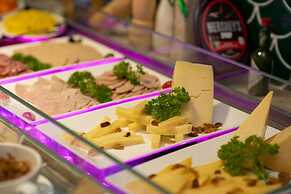 Sunset Beach Resort & Spa