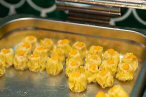 Sunset Beach Resort & Spa