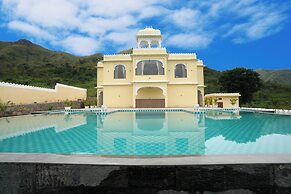 Maangarh Resort