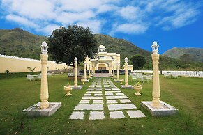 Maangarh Resort