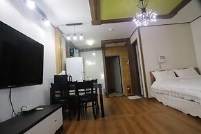 Gyeongju Raspberry Pension