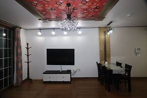 Gyeongju Raspberry Pension