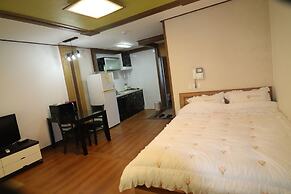 Gyeongju Raspberry Pension