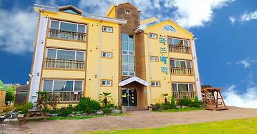 Gyeongju Raspberry Pension