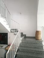 Lem's Apartment & Coffee