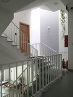 Lem's Apartment & Coffee