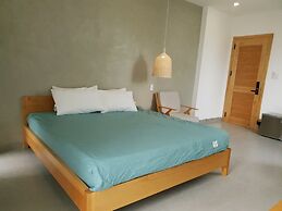 Lem's Apartment & Coffee